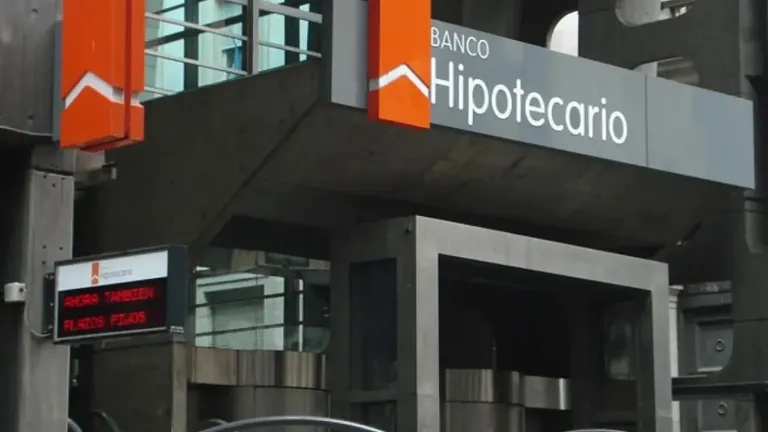 Un Banco busca empleados con sueldos superiores al millon de pesos: Te contamos como aplicar