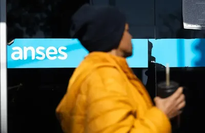 Cuánto será el aumento real de ANSES en agosto a jubilados y planes sociales